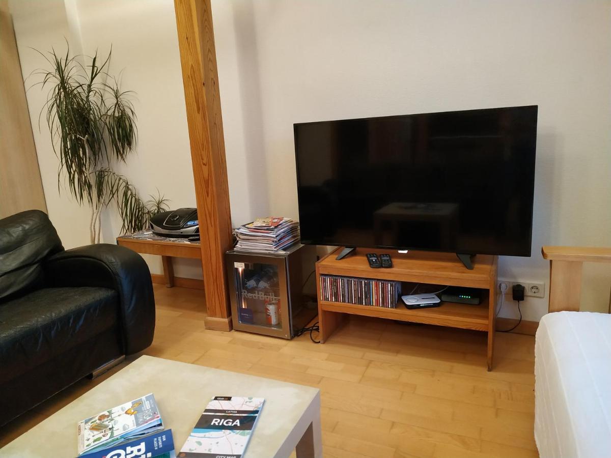Sunlit Loft Apartment Рига Екстериор снимка