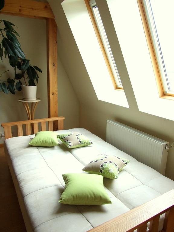 Sunlit Loft Apartment Рига Екстериор снимка