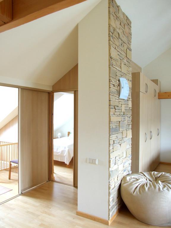 Sunlit Loft Apartment Рига Екстериор снимка